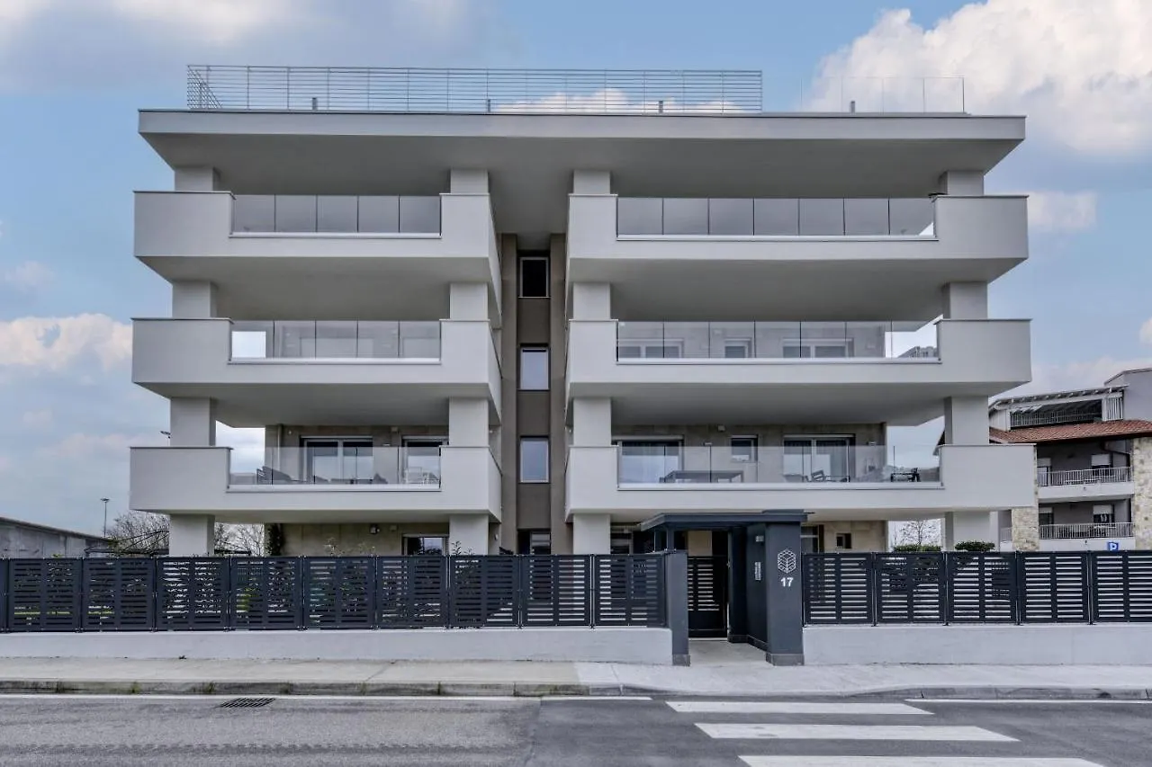 Opalia Residence - Garda Lake Lifestyle Apartment Peschiera del Garda