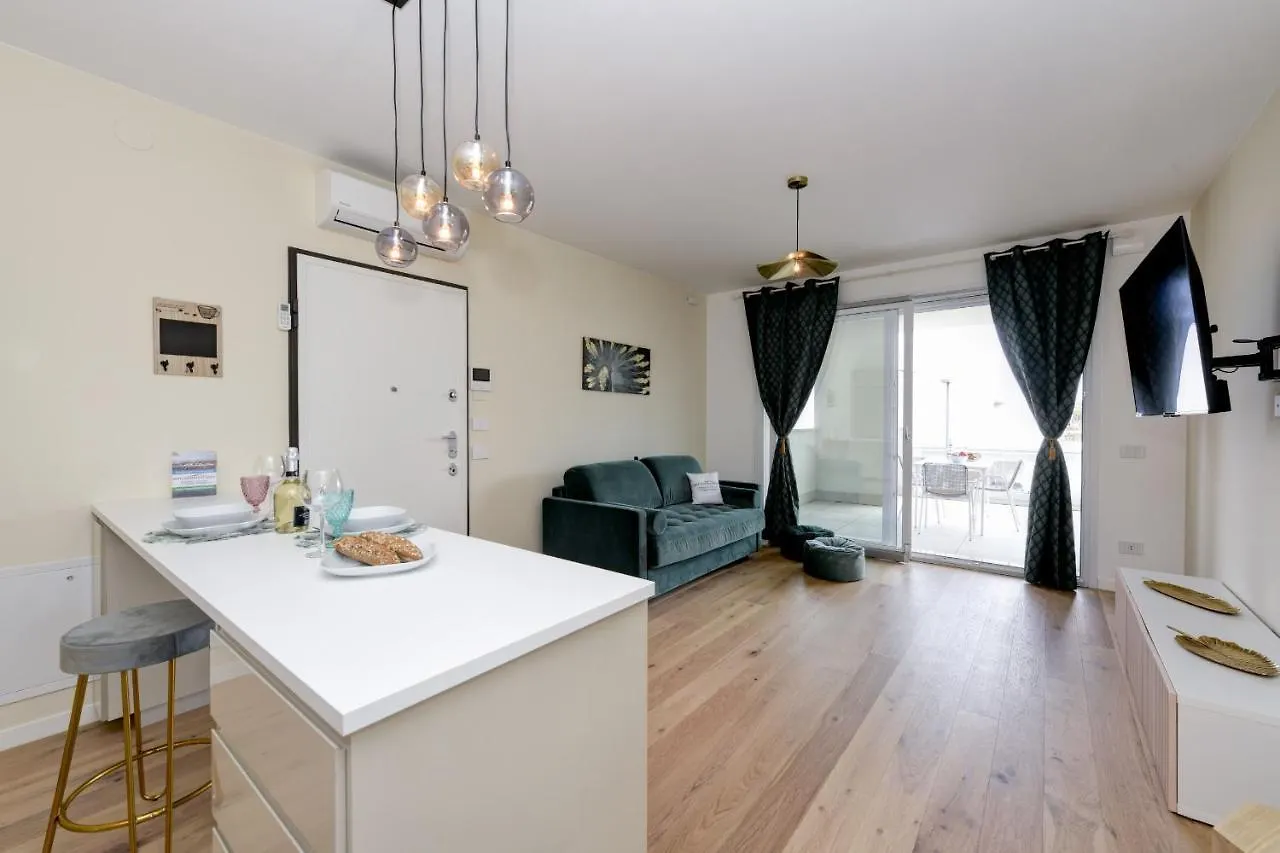 Opalia Residence - Garda Lake Lifestyle Apartment Peschiera del Garda