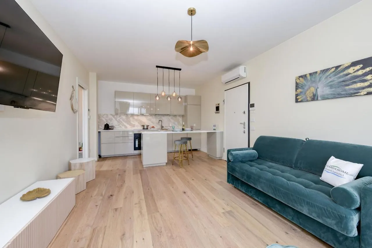 Opalia Residence - Garda Lake Lifestyle Apartment Peschiera del Garda
