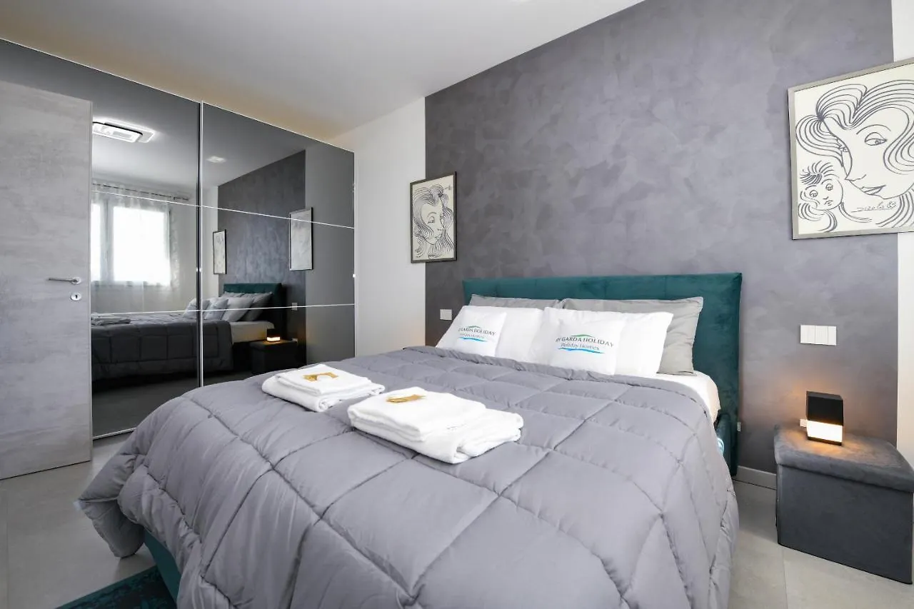 Opalia Residence - Garda Lake Lifestyle Apartment Peschiera del Garda Olaszország